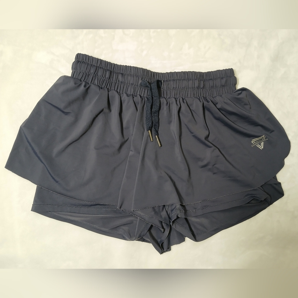 SUMMER FASHION Athletic Shorts Women Size Small Gray Layered Flowy Draw String